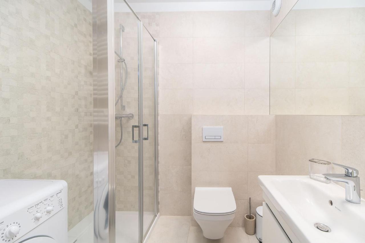 Apart111 Apartament Rodzinny 3 Pokoje - 2 Sypialnie- Sauna, Silownia Колобжег Екстериор снимка