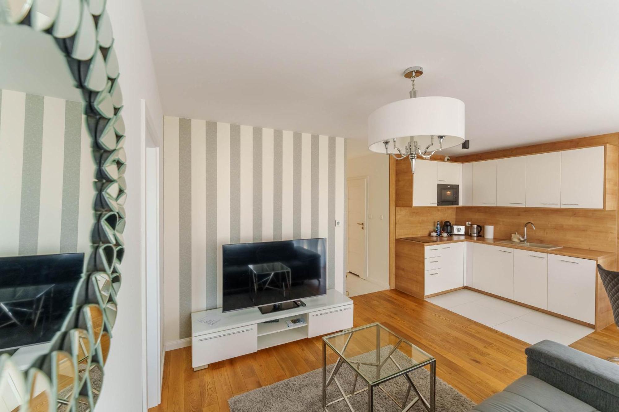Apart111 Apartament Rodzinny 3 Pokoje - 2 Sypialnie- Sauna, Silownia Колобжег Екстериор снимка