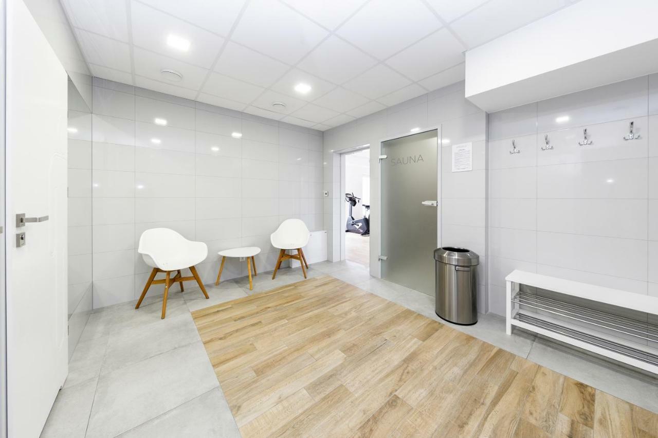 Apart111 Apartament Rodzinny 3 Pokoje - 2 Sypialnie- Sauna, Silownia Колобжег Екстериор снимка