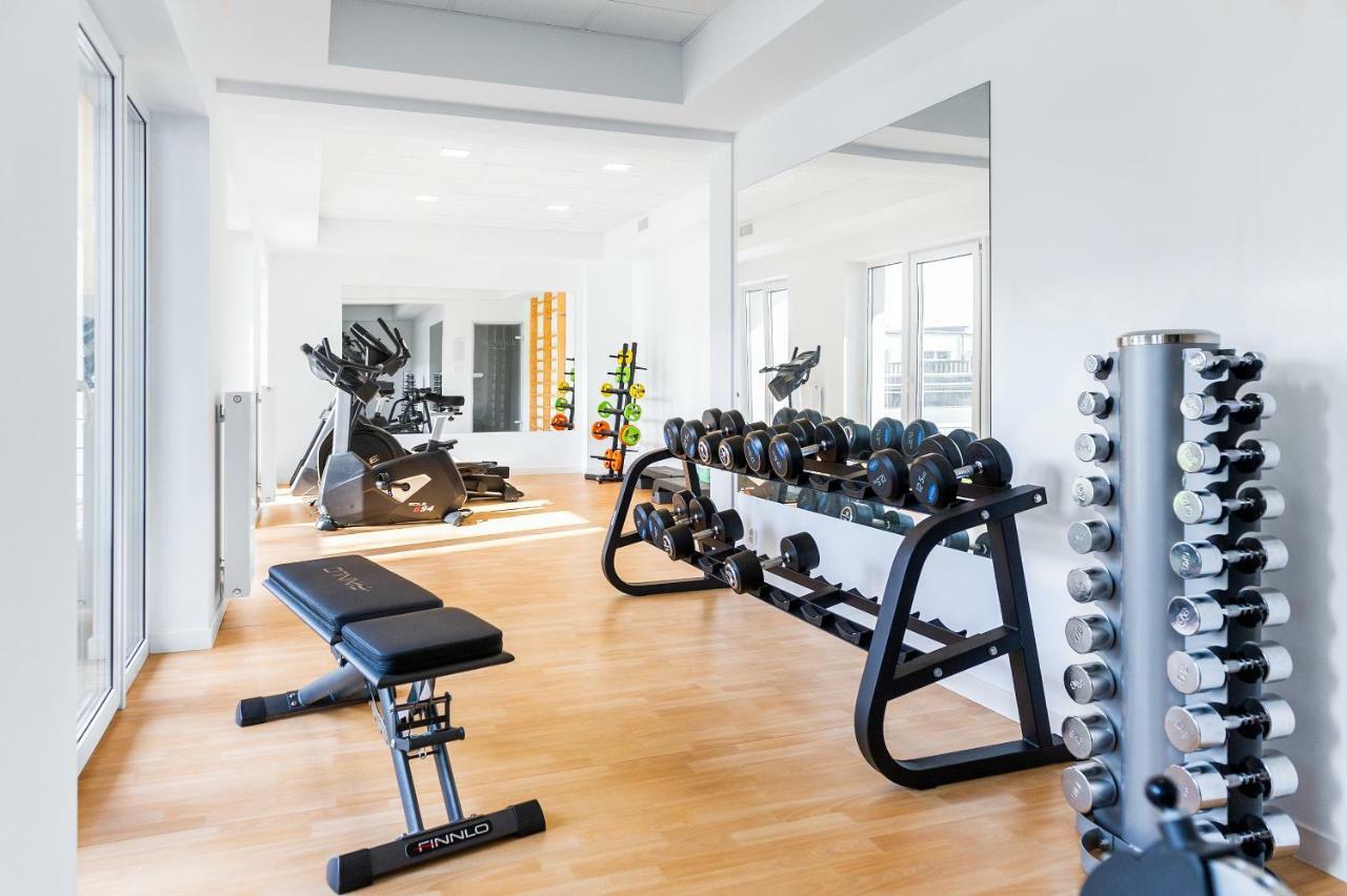 Apart111 Apartament Rodzinny 3 Pokoje - 2 Sypialnie- Sauna, Silownia Колобжег Екстериор снимка